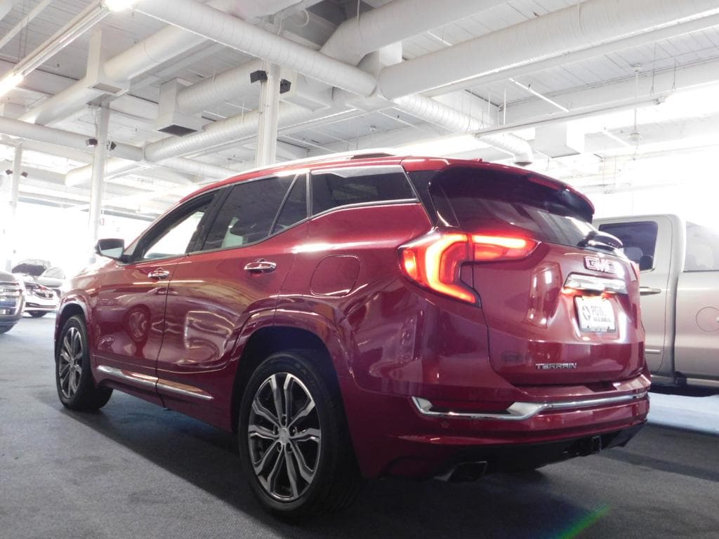 Photo 4 of 2019 GMC Terrain Denali