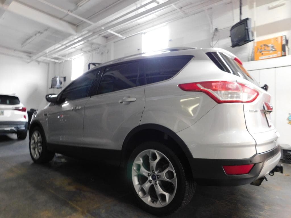 Photo 2 of 2016 Ford Escape Titanium