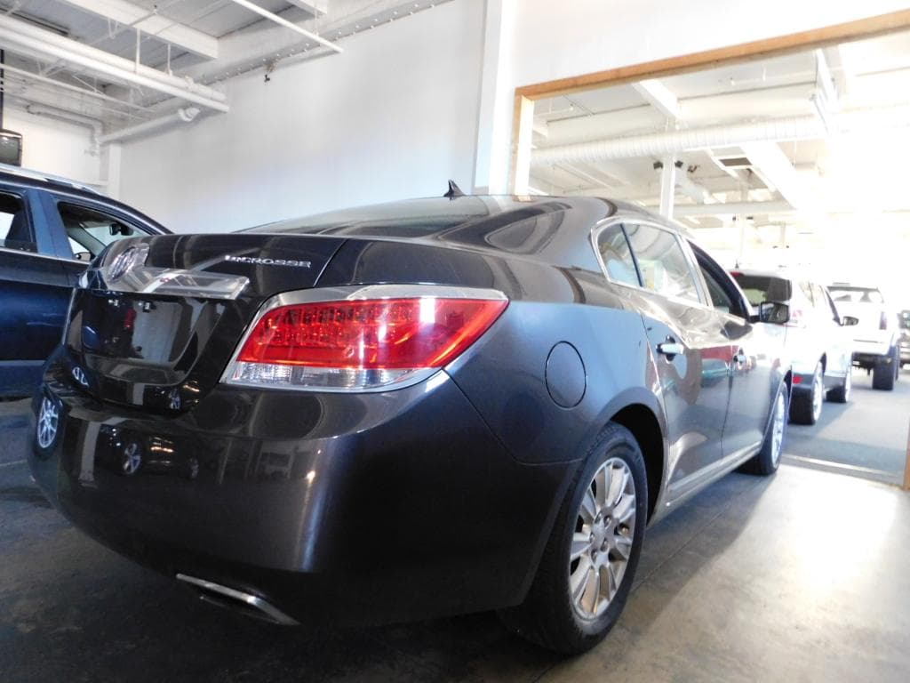Photo 4 of 2013 Buick LaCrosse Base