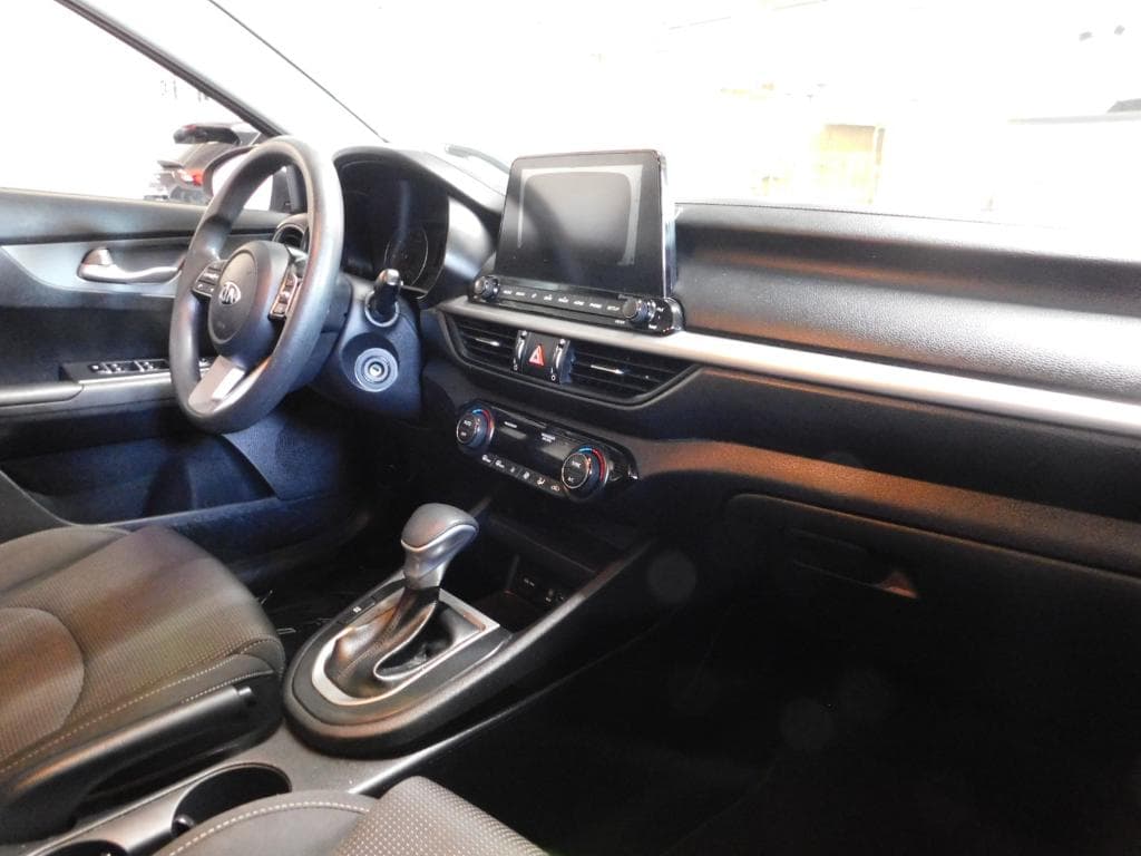 2019 Kia Forte LXS - Image 3